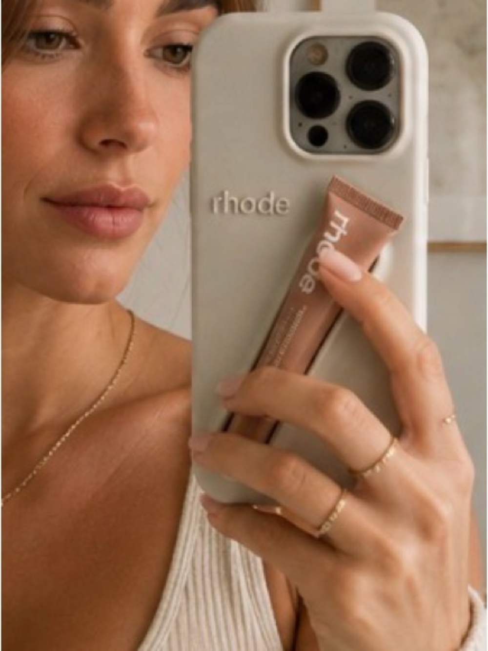 MViral Rhode Lip Case | Neutral grey Silicone iPhone Case - Picture 2 of 5